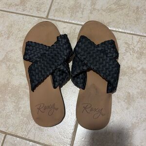 Roxy Women's Black and Tan Woven Sandals